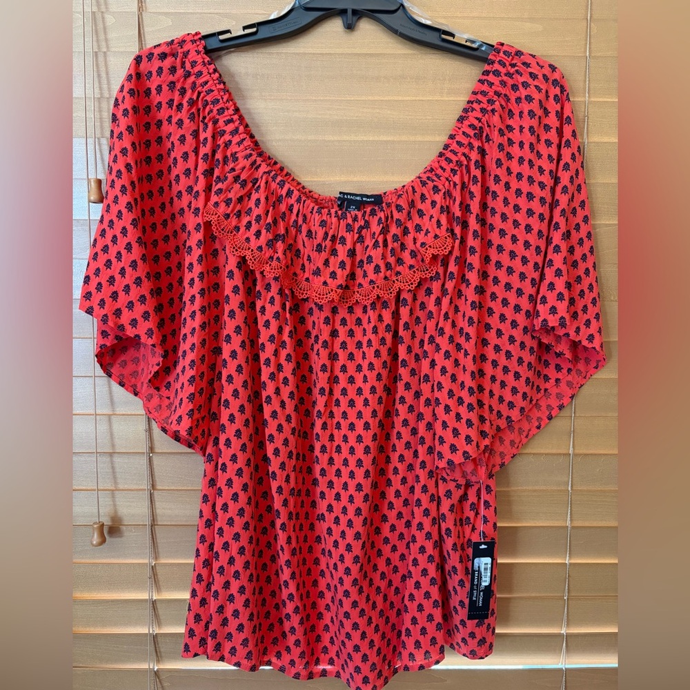 Zac & Rachel Woman NWT Elegant Poppy Red Blouse with Blue Patterns. Size 2X - Picture 8 of 8